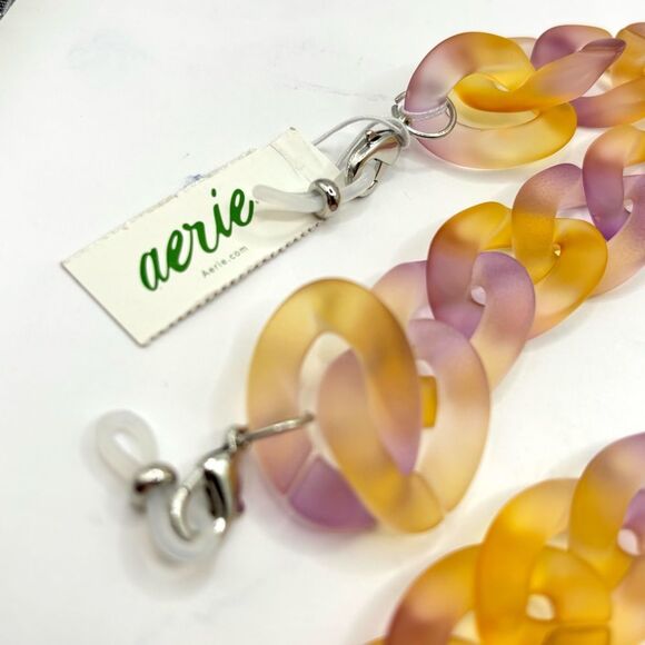 Aerie Pink and Yellow Chain Sunglass Holder - Picture 3 of 4